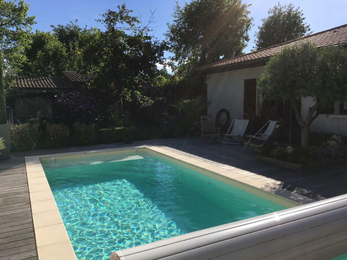 La Casa Bonita Alojamento de Acomodação e Pequeno-almoço Martignas-sur-Jalle